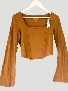 Hollister Women's Rust-Brown Square Neck Long Sleeve Crop Top